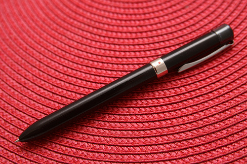 Uniball Jetstream F*Series Multipen