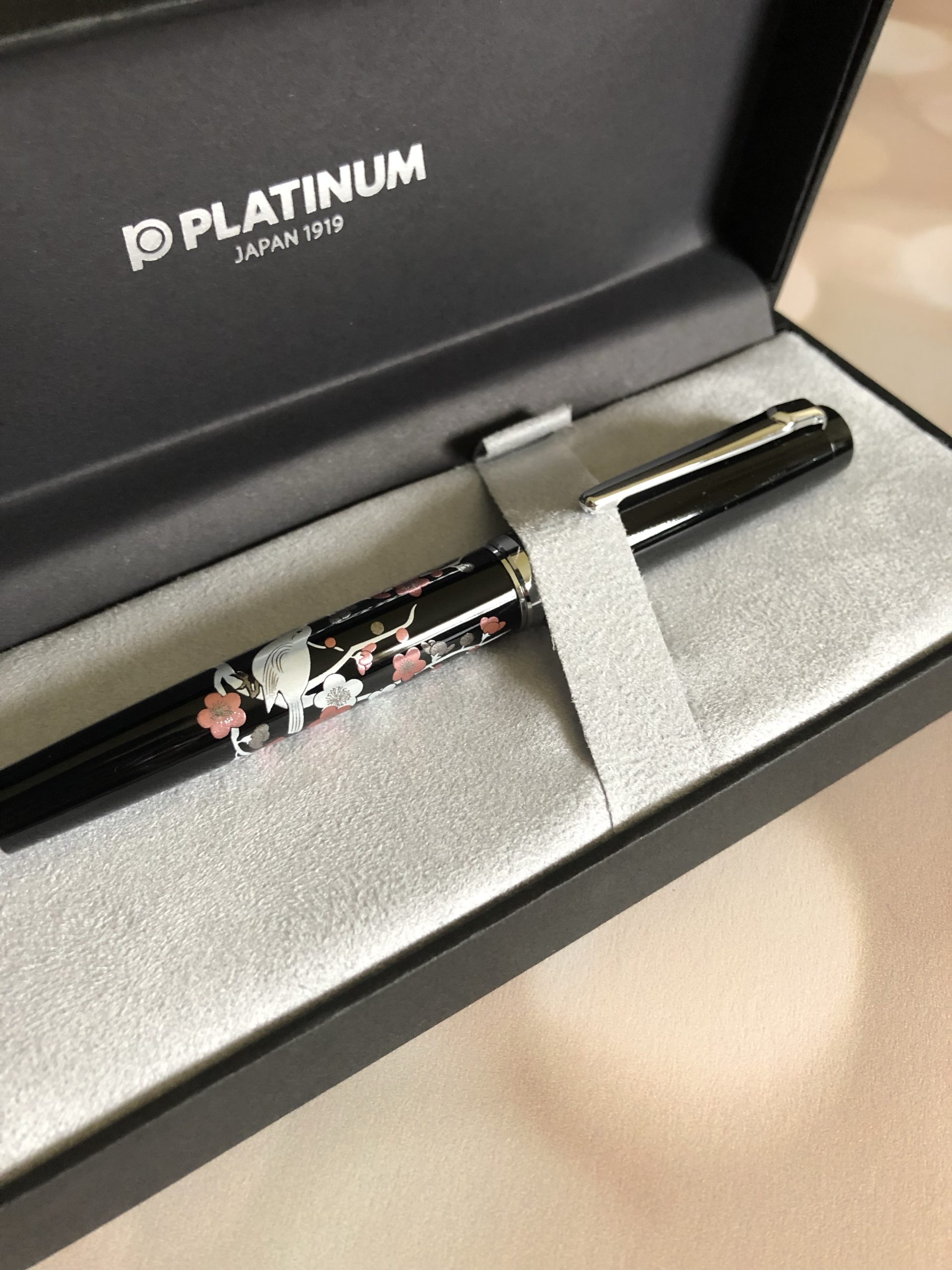 Fountain Pen Review: Platinum Procyon Maki-e, Brush Warbler on